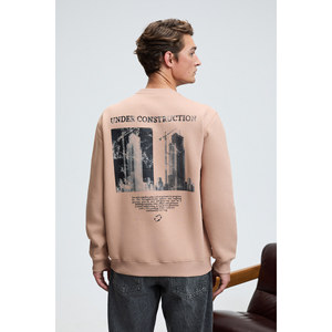 Sudadera <span class=keywords><strong>LUCIAN</strong></span> para Hombre, Corte Regular, Cuello Redondo, con Estampado en el Pecho y la Espalda - Product Image 6