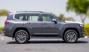 Meilleure offre LandCruiser LC300 VXR 2024 |   3.3L Diesel AT |   SUV de luxe gris |   Véhicule tout-terrain 4x4 toutes options - Product Image 5