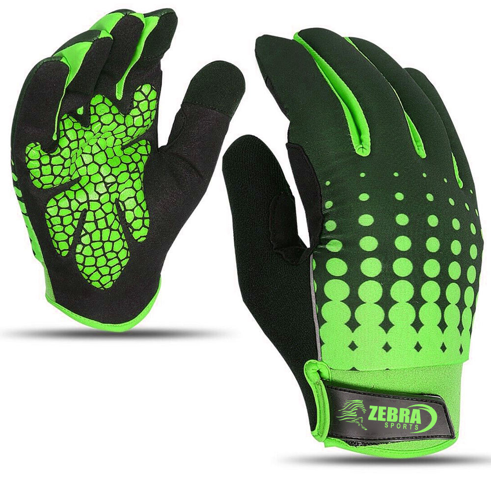 สีเขียว