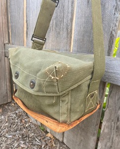 Vintage <b>Green</b> Canvas and Leather Shoulder <b>Camera</b> <b>Bag</b> Case Compatible With SLR DSLR Mirrorless And Lenses LCCB-0004 - Product Image 2