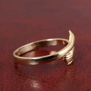 แหวนคู่รูปหัวใจสีทองเงาวาวพร้อมโลโก้ตามสั่งเครื่องประดับทองเหลืองสำหรับงานแต่งงานดีไซน์ใหม่ - Product Image 5