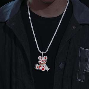 Pendentif classique pour enfant en moissanite ronde de 3 carats, motif Pinky le Cerveau, plaqué or jaune 18 carats avec sertissage griffe - Product Image 5