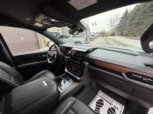 IMPRESIONANTE G-M-C Yukon Denali 2025 4x4 4 Puertas, Transmisión Automática, Pantalla Táctil con Panorámica - Product Image 2