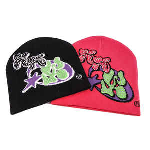 Beanie Hat Soft Warm Winter Cap Single Cuff Cachemira Skull Pattern Rhinestone Beanie para ropa de playa Nueva llegada Jacquard Beanie - Product Image 5