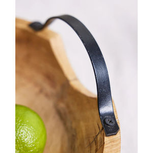 ถาดเสิร์ฟไม้ทำมือพร้อมที่จับโลหะสำหรับรับประทานอาหารและตกแต่งโต๊ะในบ้านและร้านอาหาร - Product Image 4