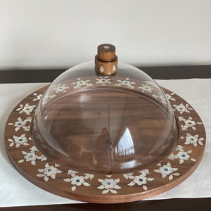 Plateau rond traditionnel en bois incrusté de nacre parfait pour le ramadan eid hospitalité douce présentation ou style à la maison - Product Image 4