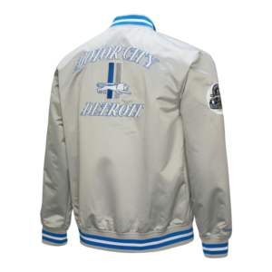 Veste de baseball universitaire pour homme, modèle Letterman personnalisé, couleur gris Mitchell, Detroit Lions, en satin double face, entièrement boutonnée. - Product Image 4