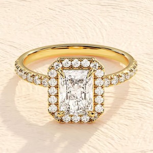 Hermoso anillo de moissanita de plata esterlina Anillo de compromiso de moissanita radiante Anillo de promesa Joyería personalizada - Product Image 3