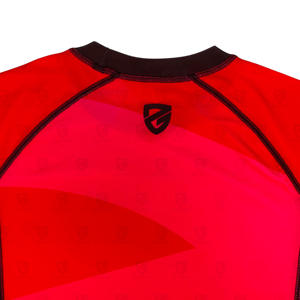 เสื้อรัดกล้ามเนื้อสำหรับผู้ชาย BJJ คุณภาพสูง ผลิตตามสั่ง ขายส่ง ผลิตจากโพลีเอสเตอร์ 100% แขนสั้น แห้งเร็ว ระบายอากาศได้ดี พิมพ์ลายตามสั่ง - Product Image 5