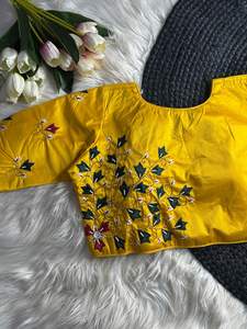 Readymade cosido estilo boutique étnico Hermosa parte delantera trasera bordado mangas Bridal Partywear Seda Sari a juego al por mayor - Product Image 4