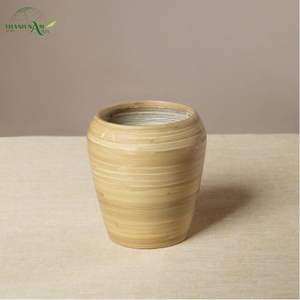 Pot de fleurs carré en bambou tressé écologique, durable et léger pour une utilisation en intérieur/extérieur dans les jardins et sur les sols - Product Image 6