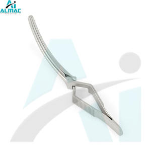 Abrazadera ligera de Bulldog de acción cruzada Debakey de ALMAC diseñada para uso repetido en quirófanos y centros quirúrgicos - Product Image 1