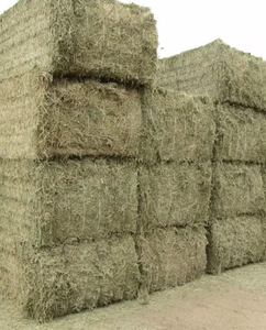 Aliments pour animaux de foin de luzerne de bétail naturel à vendre - Product Image 3