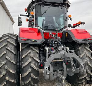 รถแทรกเตอร์ล้อแม็กซ์ MASSEY FERGUSON 8S.285 ปี 2024 กำลัง 140 แรงม้า สำหรับงานเกษตรกรรมแบบปลูกแถว พร้อมเครื่องยนต์ DDE และเกียร์ รับประกัน 3 ปี ราคาโรงงาน - Product Image 2