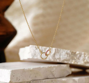 Collier vintage délicat en laiton plaqué or avec pendentif double cercle en pierre rose, bijoux pour fiançailles, mariage, fête, IGI - Product Image 1