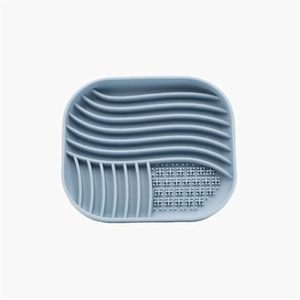 Silicone licking mat for pets stress relief <b>feeder</b> keeps dogs and <b>cats</b> engaged promotes calm feeding non slip safe and reusable - Product Image 1