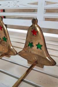 Porte-bas tendance en métal avec un design léger et facile à monter, parfait pour une décoration de Noël élégante - Product Image 5