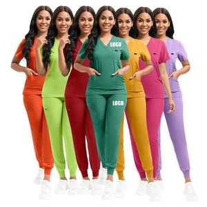 Ensemble de gommage pour infirmière médicale Haut à col en V avec poches Pantalon de jogging de yoga Uniformes en tissu spandex pour médecin et salon de beauté Utilisation à l'hôpital - Product Image 1