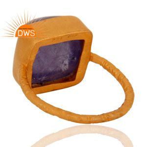 แหวนเงินแท้ชุบทอง 18K ประดับด้วยพลอยแทนซาไนต์ธรรมชาติ ดีไซน์สวยหรู สามารถสวมซ้อนกันได้ ผลิตโดยผู้ผลิตเครื่องประดับคุณภาพสูง - Product Image 4