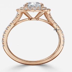 Intemporel élégant Double Halo coupe rayonnante Moissanite fleur Design bague de fiançailles Vintage symbole chrétien 925 plaqué argent - Product Image 2