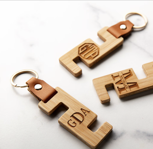 Wooden <b>Keychain</b> Charm Mobile Phone Holder <b>Keychain</b> <b>Custom</b> Wooden <b>Keychain</b> - Product Image 3