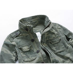 Veste en jean personnalisée grande taille pour homme, respirante, coupe-vent, col montant, logo frontal, style streetwear hiver, fermeture éclair, 100% denim - Product Image 3