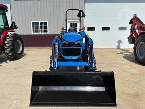 Tractor de Andar LS MT242E 2025 de 35HP con Motor, Caja de Cambios, Bomba y Rodamientos - Product Image 6