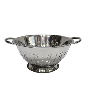 Ustensiles de cuisine Passoire ronde en acier inoxydable avec poignée Bol à fruits couleur argent poli pour cuisine et décoration de mariage - Product Image 1