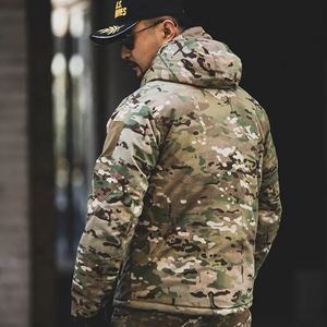 Vêtements de chasse sur mesure de haute qualité, veste de chasse imperméable et isolée pour l'automne et l'hiver, uniforme tactique camouflage - Product Image 4