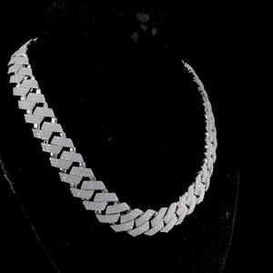 สร้อยคอเพชรโมอิสแบบคิวบาสำหรับผู้ชายสร้อยคอแนวฮิปฮอปประดับเพชร - Product Image 2