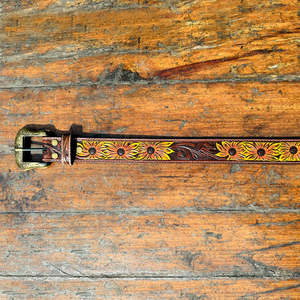 Ceinture Western en Cuir de Vachette Véritable Faite Main avec Logo Personnalisé et Motif Floral Paisley – Taille Personnalisée 32 à 48 Pouces – Idéale pour les Fêtes - Product Image 6