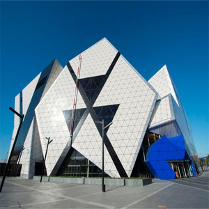 Panneau composite en aluminium Revêtement mural ACP Miroir Dubaï Grain de bois Meilleur niveau - Product Image 3