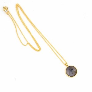 Collar con colgante de labradorita de Fuego Azul Natural de 15mm para mujer, diseño minimalista delicado, joyería chapada en oro de plata de ley fina - Product Image 3