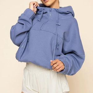 เสื้อครอปแบบมีฮู้ดสำหรับออกกำลังกายของผู้หญิงเสื้อสเวตเตอร์ลำลองมีเชือกผูกคอโลโก้พิมพ์ลายโลโก้ - Product Image 6