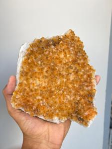 Venta al por mayor de racimos de citrino natural tallado cuarzo cristales curativos espécimen Piedra en bruto decoración del hogar Feng Shui regalo - Product Image 5