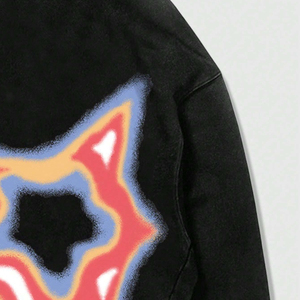 เสื้อฮู้ดผู้ชายสไตล์ล่าสุดสำหรับฤดูใบไม้ร่วง ลายพิมพ์ แขนยาว สีดำ เสื้อฮู้ดผู้ชายแบบหนา อุ่น สวมใส่สบาย สไตล์สตรีทแวร์ - Product Image 3