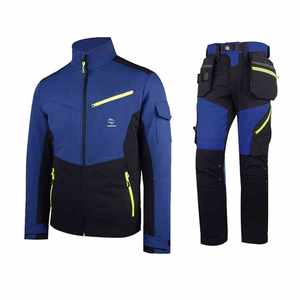 Uniforme de algodón y poliéster de la mejor calidad para uso diario del exportador pakistaní disponible a un precio razonable - Product Image 1