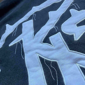 เสื้อฮู้ดของผู้ชายที่มีซิปหนาเฮฟวี่เวท400gsm ซักกรดเฮฟวี่เวทระบายอากาศได้ดีผลิตตามสั่ง - Product Image 4