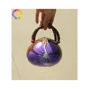 Sac en coquille de noix de coco au charbon actif de haute qualité: sac à bandoulière fait à la main avec sacs en PP et design écologique. - Product Image 1