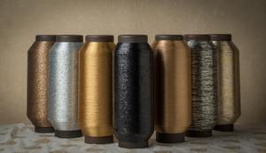 Fil Métallique Scintillant de Type M en PET de Haute Qualité avec Fibres Métalliques à Haute Ténacité, Fil Coloré Or et Argent Brillant pour Tricot Manuel - Product Image 5