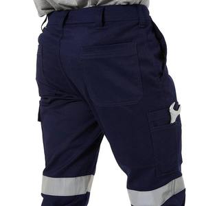 Pantalon de travail multi-poches en coton pour hommes Pantalon cargo extérieur réfléchissant Pantalon cargo pour hommes Vêtements de sécurité respirants Pantalon cargo de travail pour hommes - Product Image 4
