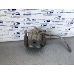 คาลิปเปอร์เบรกหน้าซ้ายฟอร์ด เฟียสต้า ซีรีส์ 6 1766840 (08>17) - Product Image 1