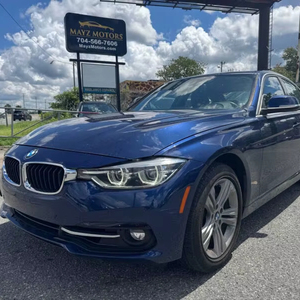 BMW Série 3 330i xDrive LHD d'occasion, année 2017, origine américaine - Product Image 1