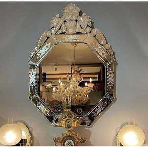 Espejo Decorativo Veneciano con Marco de Vidrio de Lujo, Diseño Antiguo Hecho a Mano, para Salón, Pared de Aluminio de 5 mm para Hoteles, Esplendor Parisino - Product Image 1