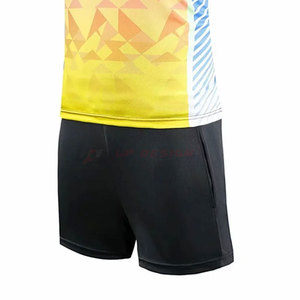 Uniforme de Voleibol Personalizable Unisex de Alta Calidad, Fabricado en Pakistán, Impresión por Sublimación, Material de Poliéster Suave y Transpirable - Product Image 4