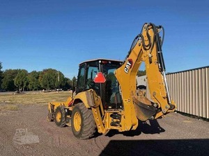 Chargeuse-pelleteuse Caterpillar Cat420F/416/432F/428F d'occasion en bon état avec roulement et moteur 8700KG, rapport fourni - Product Image 3