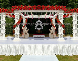 Mandap de Madera para Bodas Gujarati, Eventos de Boda, Pilares de Madera de Alta Venta, Fabricantes de Mandaps, Lugares para Bodas en Australia - Product Image 3
