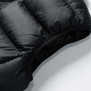 Gilet à bulles d'hiver pour hommes avec logo personnalisé Veste légère sans manches compressible avec fermeture à glissière chaude pour l'hiver - Product Image 4