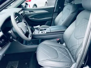 SUV AIPHAA T AWD 2023 con Batería de Litio, Neumáticos R18, Asientos de Cuero, Cámara Trasera, Techo Panorámico, Faros LED - Product Image 5