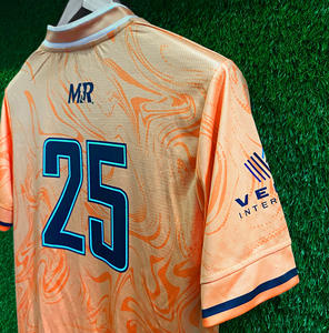 Camisetas de fútbol y fútbol de equipo personalizado en naranja | Hombres Mujeres Jóvenes Tallas | Ropa deportiva ligera de entrenamiento de secado rápido al por mayor - Product Image 6